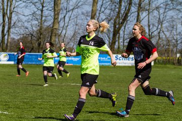 Bild 250 - Frauen SV Frisia 03 Risum Lindholm - Heider SV : Ergebnis: 8:0